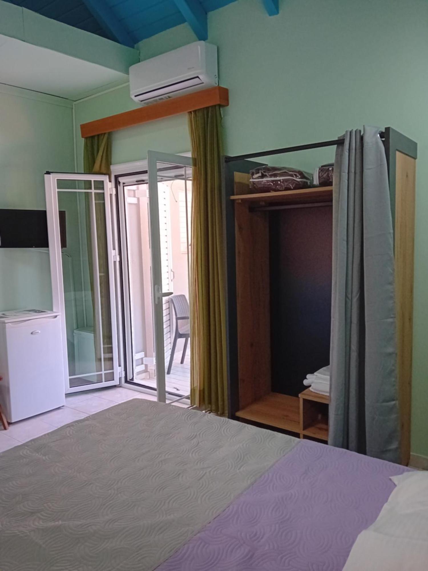 Valta'S Room 3 Palairos Екстер'єр фото
